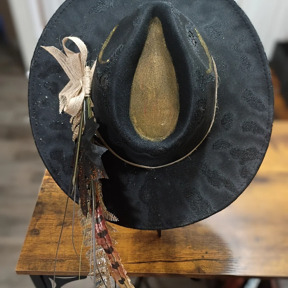 Black Wide Brim Hat with Leaf Accents and Blowtorch Distressed - Picture 4 of 4